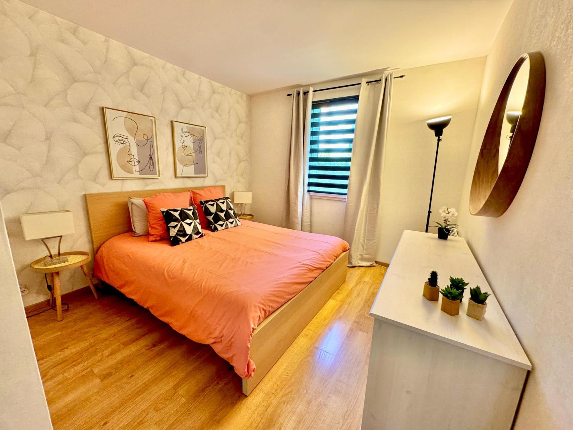 Appart' Calme - 48M² - Proche Versailles - Paris Elancourt Exterior photo